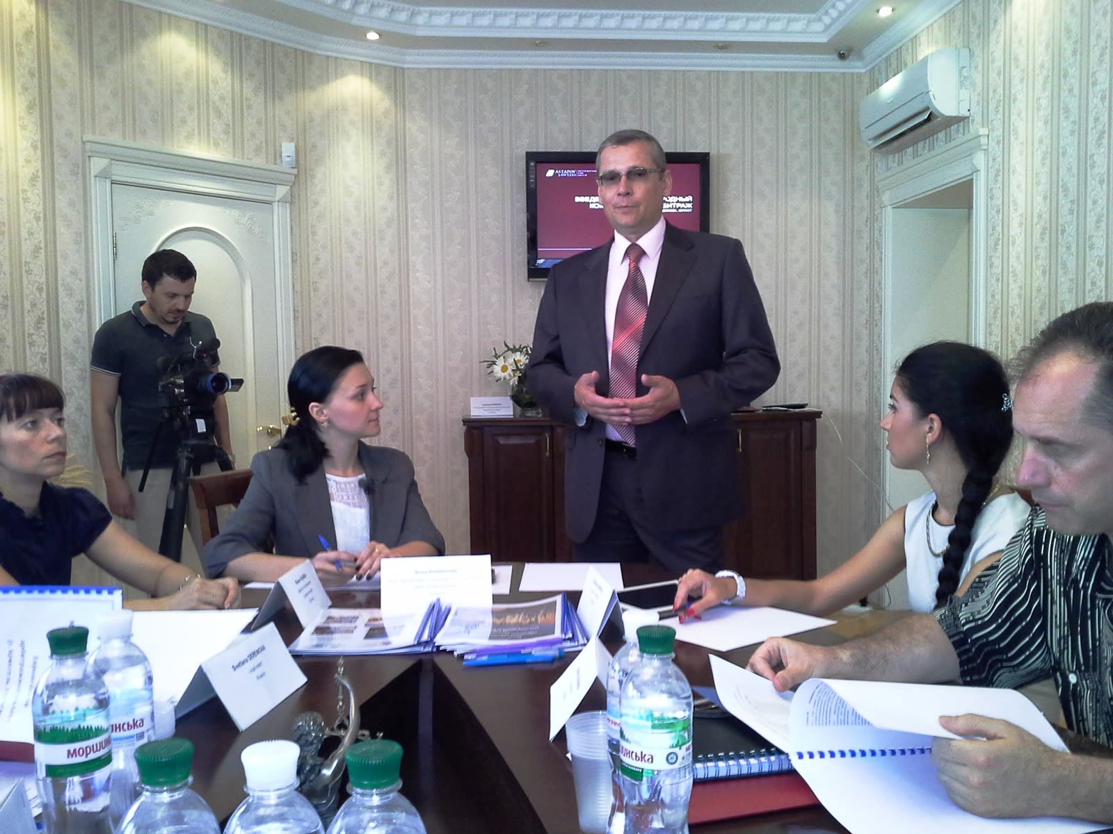 QUALIFYING COURSE "INTERNATIONAL COMMERCIAL ARBITRATION" TOOK PLACE